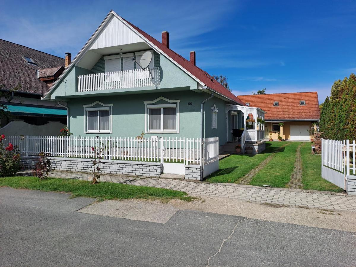 Bianka Apartman Balatonlelle Exterior foto